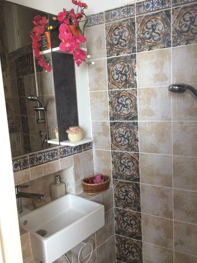 Corsanico-Bargecchia La Casina Delle Rondiniゲストハウス エクステリア 写真
